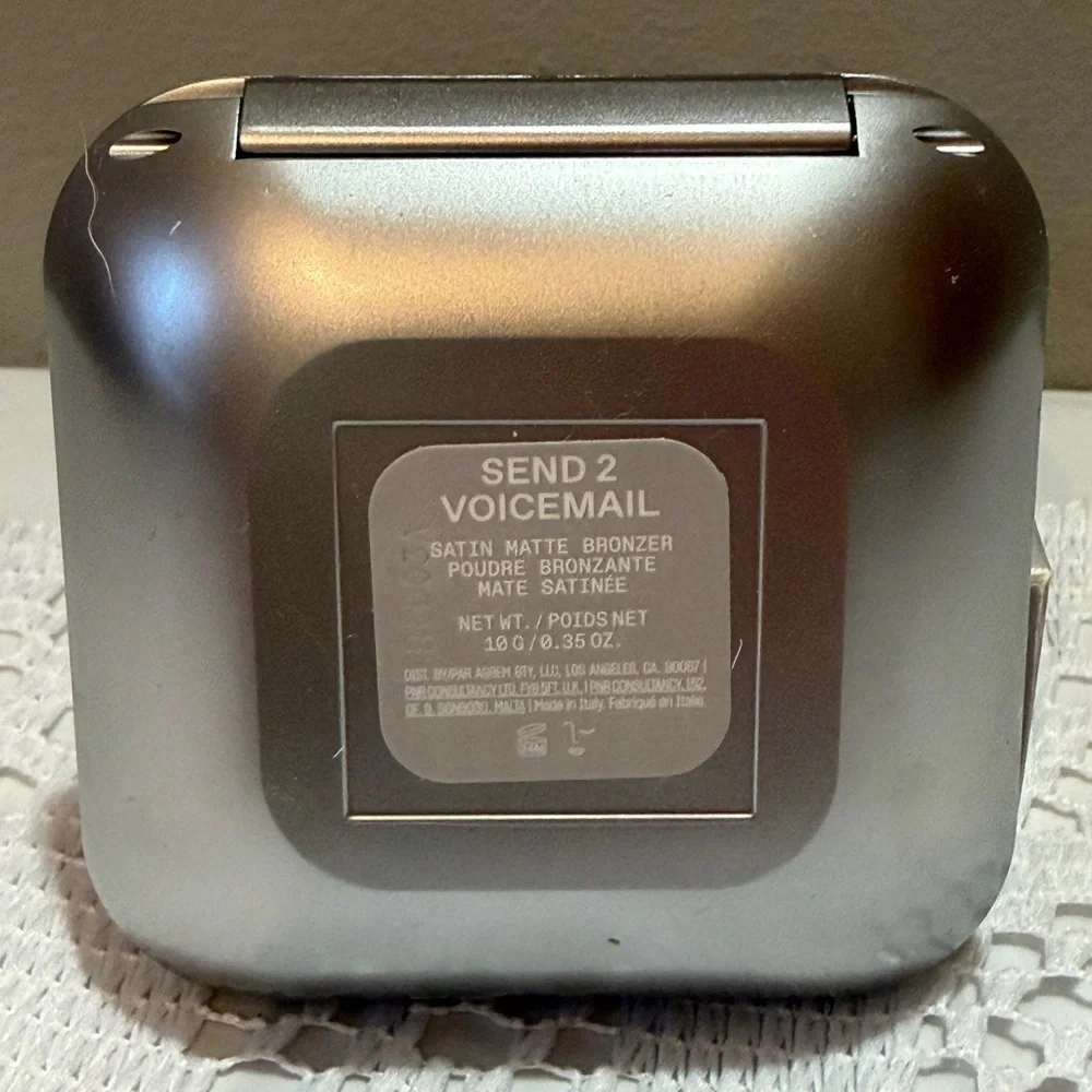 [ Not For Sale] R.E.M. Beauty Hypernova Satin Matte Bronzer. Send 2 Voicemail